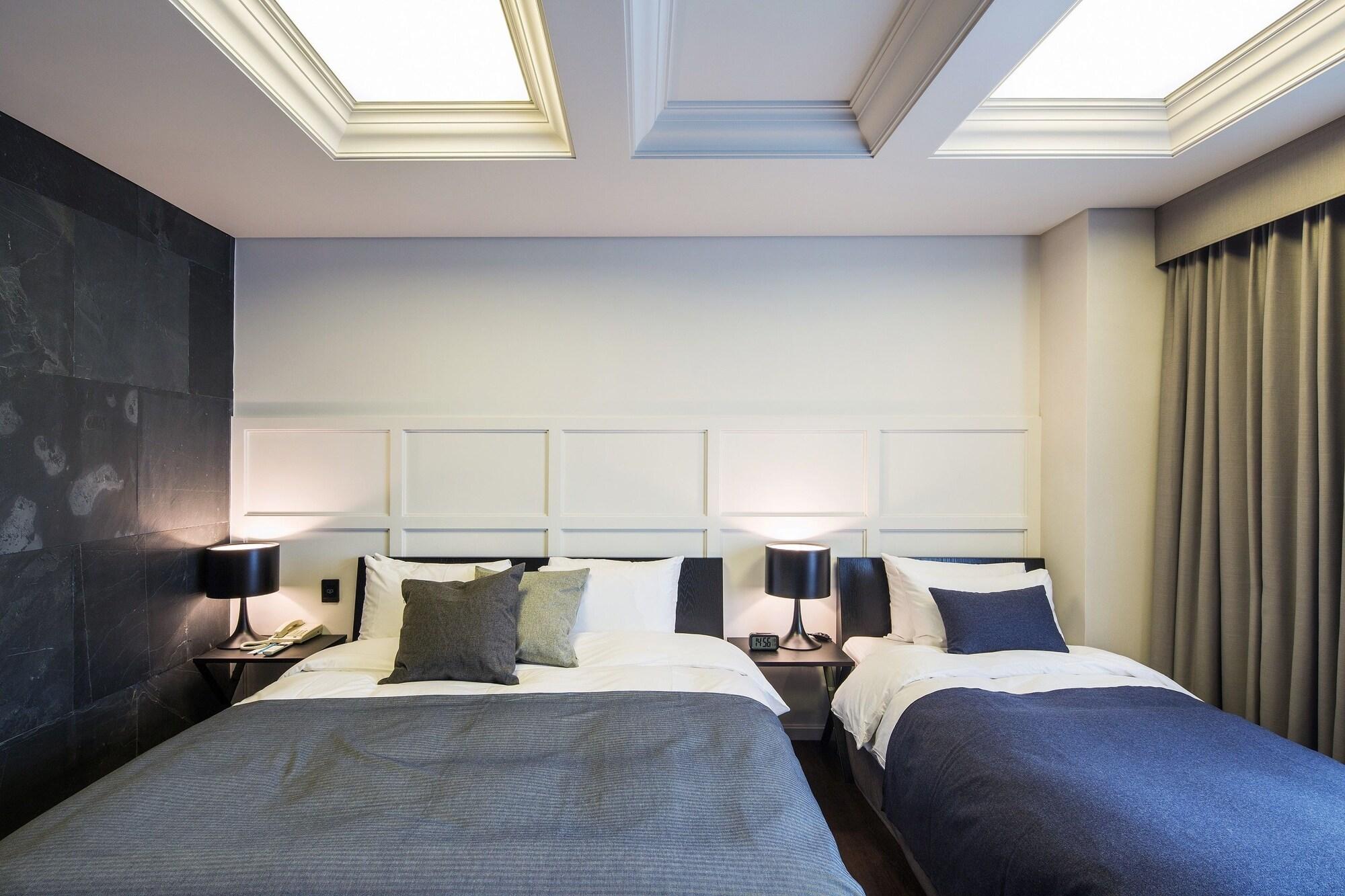 Hotel Denim Seoul Bagian luar foto
