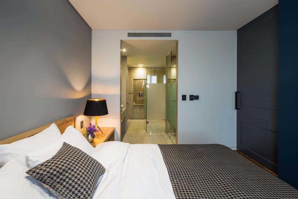 Hotel Denim Seoul Bagian luar foto
