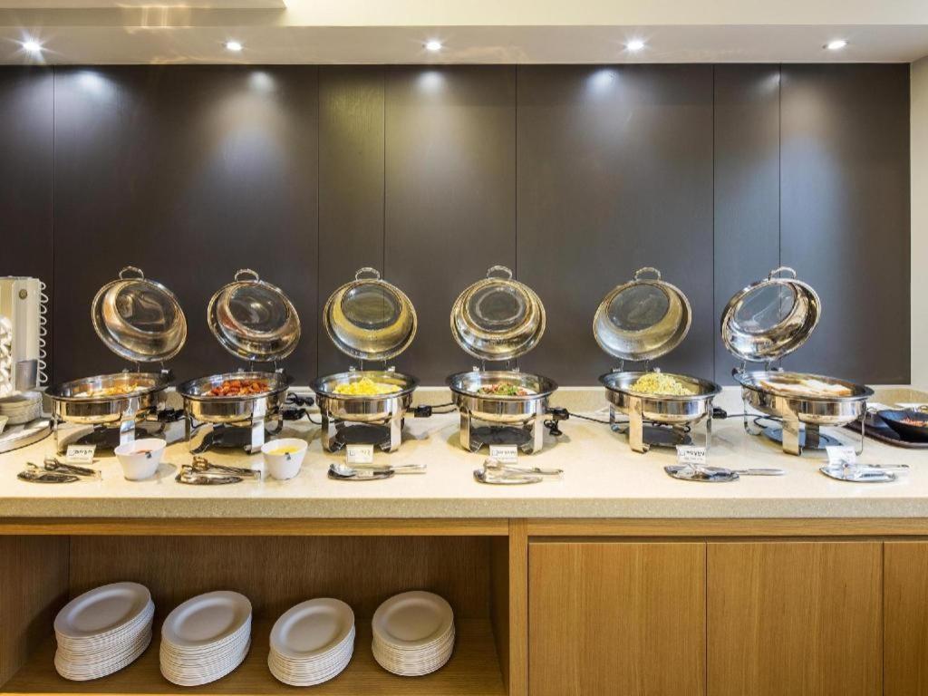 Hotel Denim Seoul Bagian luar foto